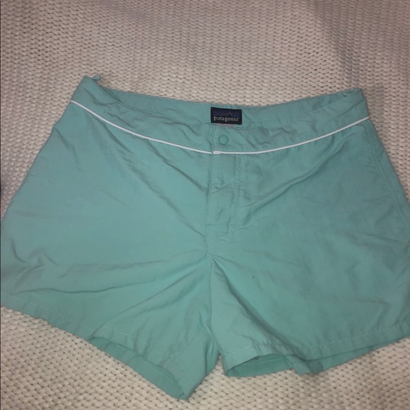 Patagonia shorts - Picture 1 of 3
